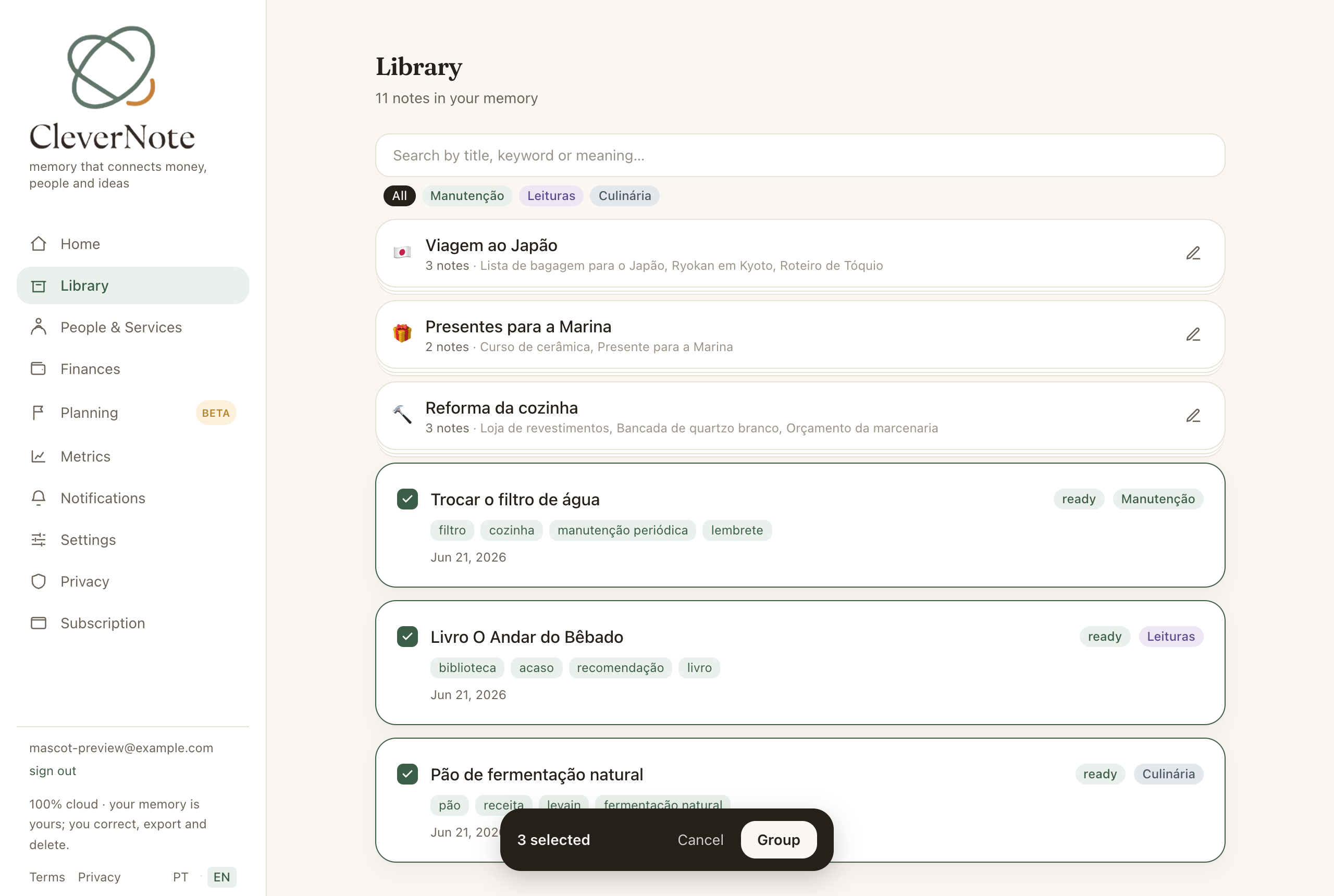 Selection mode in the Library: three notes checked and the floating bar reading 3 selected, Cancel, Group